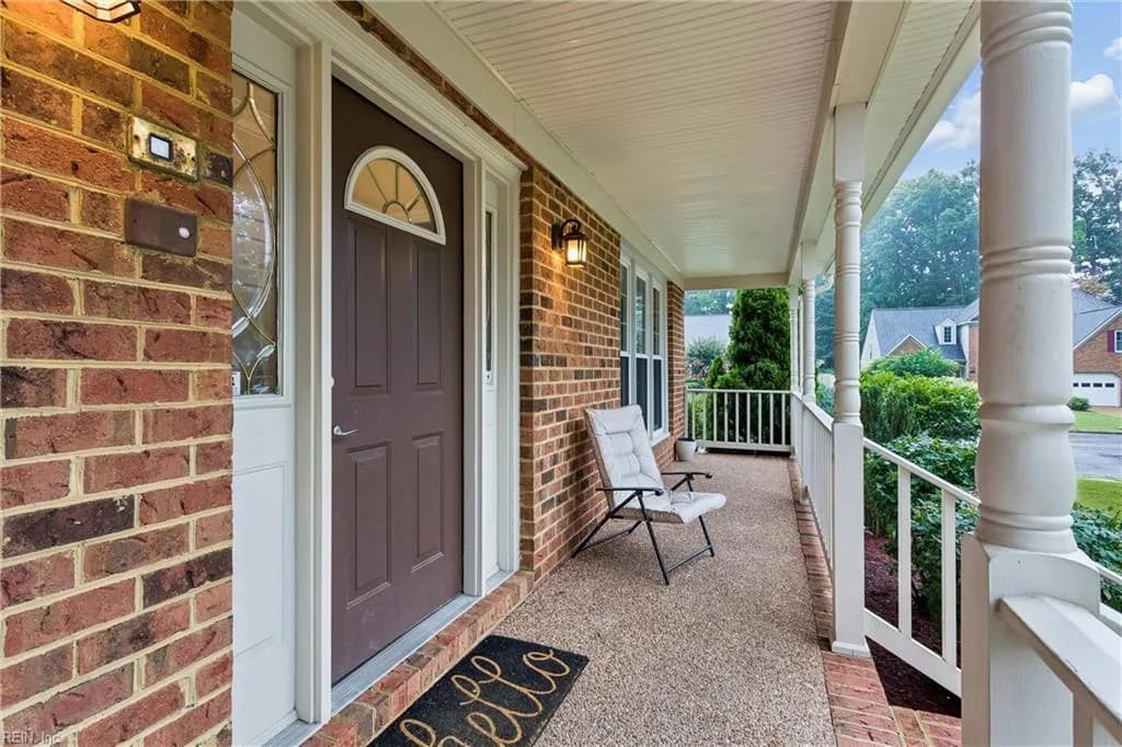 100 Crosspointe CT, YORKTOWN VA 23693 thumb 8