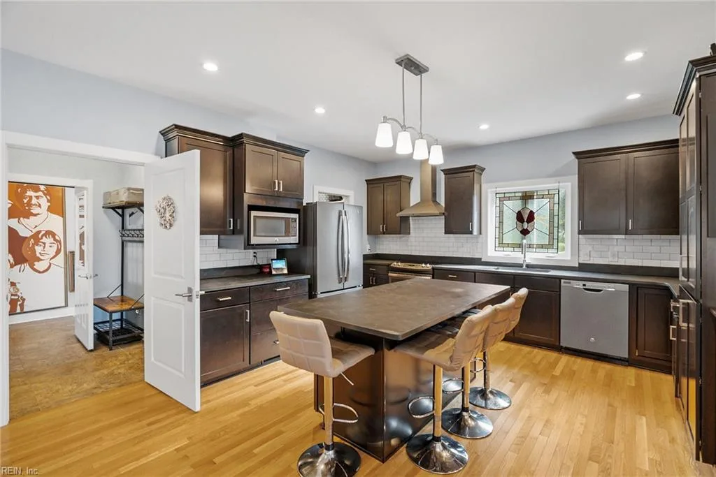 727 Tazewell AVE, CAPECHARLES VA 23310 thumb 11