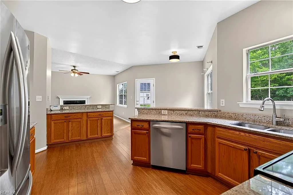 3020 Beech Grove LN, SUFFOLK VA 23435 thumb 12