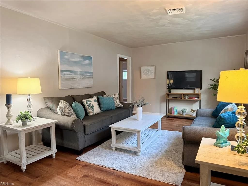 1531 W 41st ST, NORFOLK VA 23508 - Photo 4