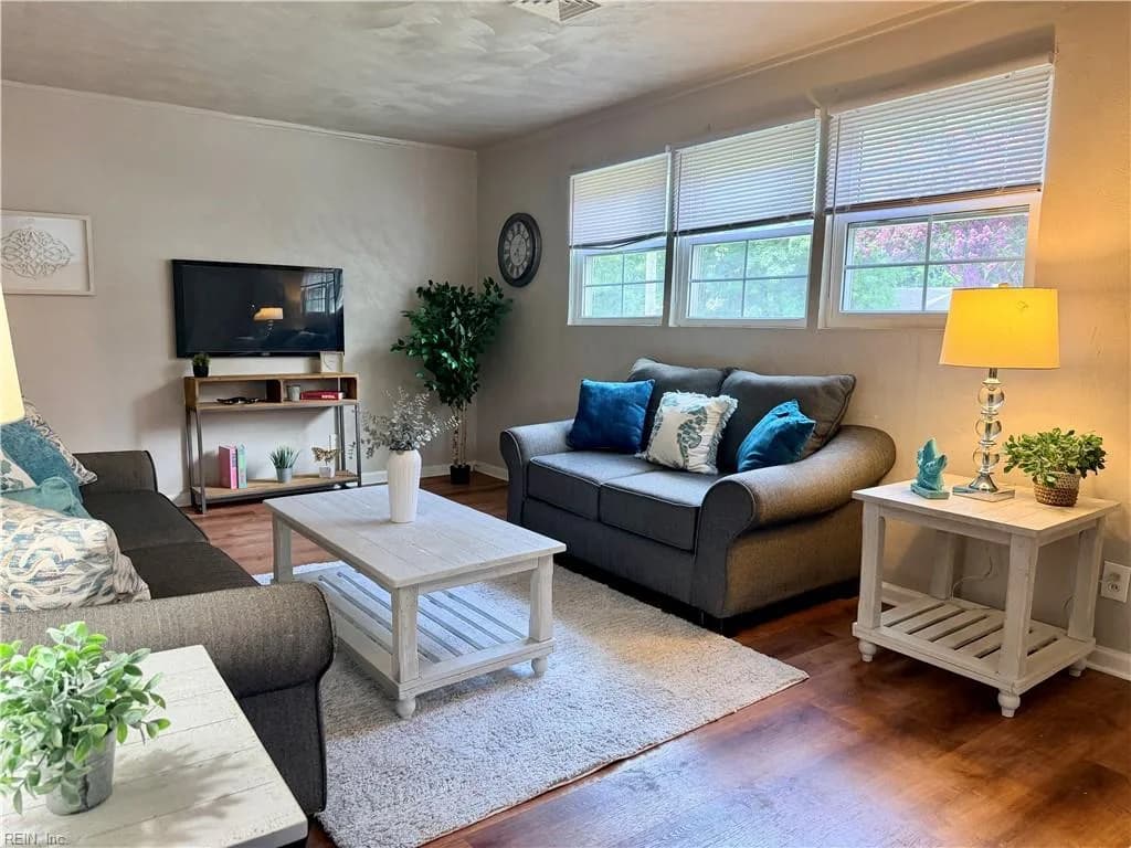 1531 W 41st ST, NORFOLK VA 23508 - Photo 5