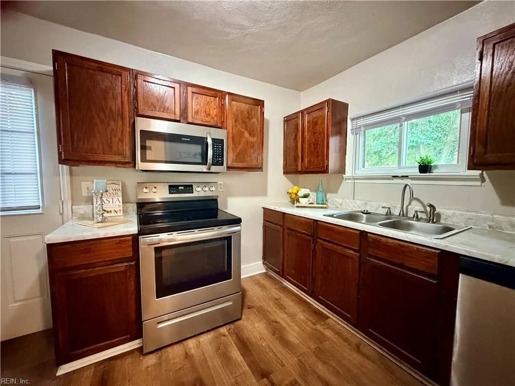 1531 W 41st ST, NORFOLK VA 23508 thumb 7