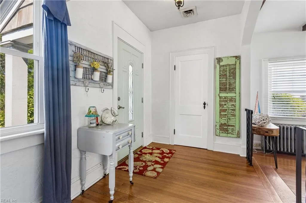 759 Ocean View AVE W, NORFOLK VA 23503 - Photo 5