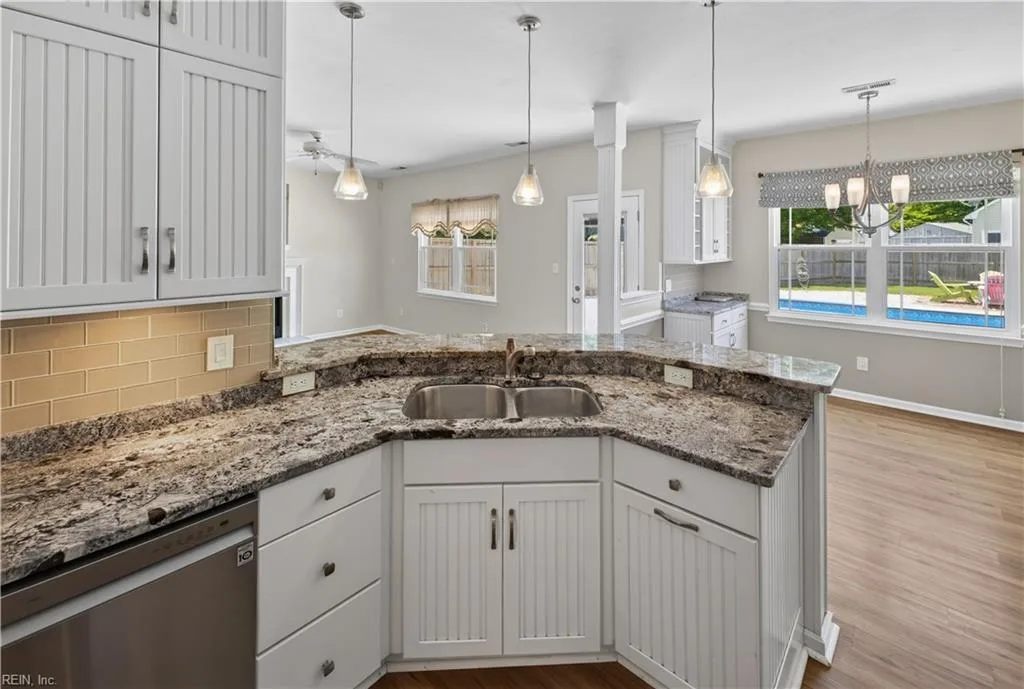 2221 Agecroft RD, VIRGINIA BEACH VA 23454 thumb 8