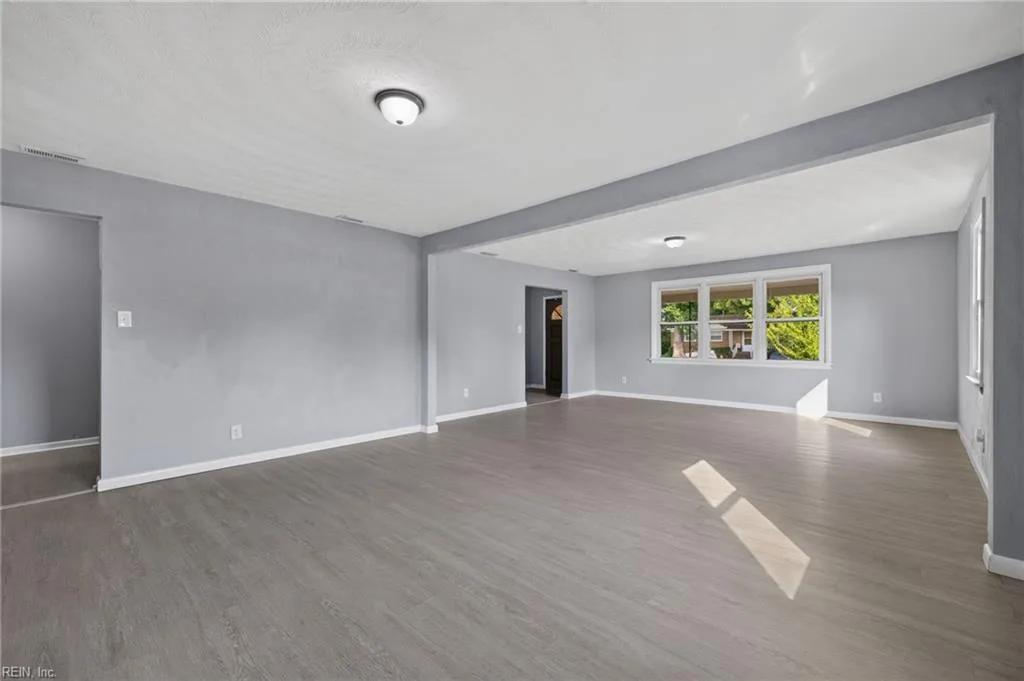 609 Crystal AVE, CHESAPEAKE VA 23324 thumb 10