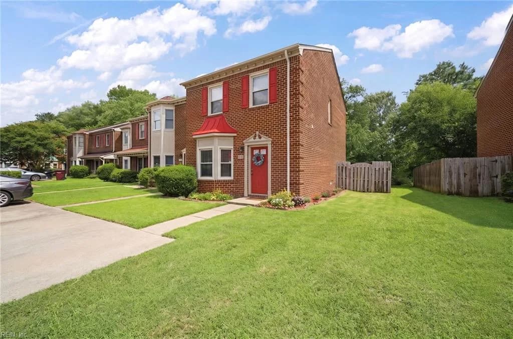 719 Creekside CRES, CHESAPEAKE VA 23320 - Photo 4