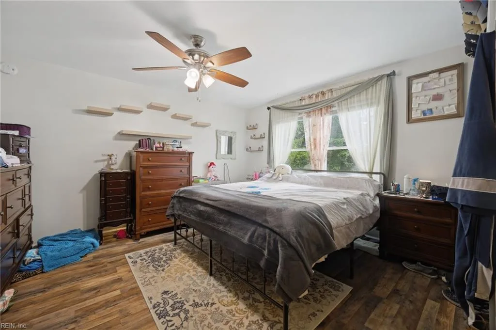 111 Dunn CIR, HAMPTON VA 23666 thumb 9