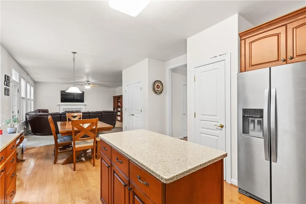 909 Brice CT, CHESAPEAKE VA 23322 thumb 9