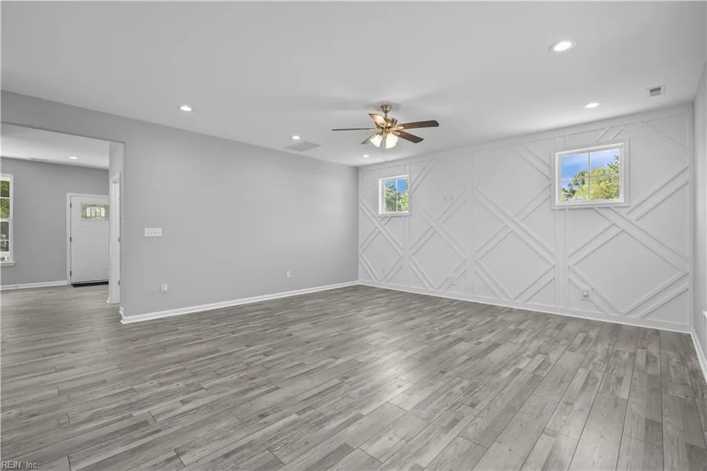 2116 Cedar RD, CHESAPEAKE VA 23323 thumb 11