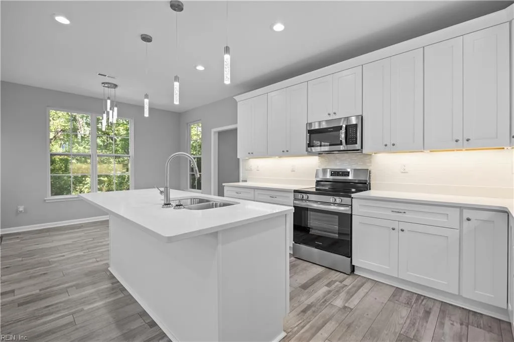 2116 Cedar RD, CHESAPEAKE VA 23323 thumb 6