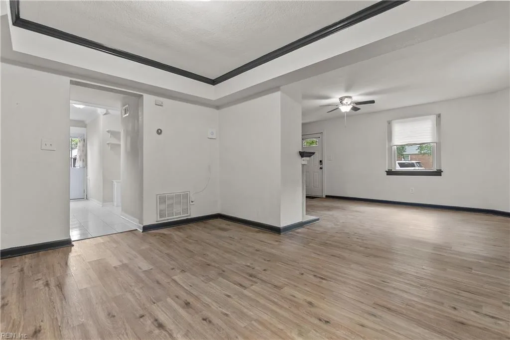941 Dogwood TER, NORFOLK VA 23502 thumb 10