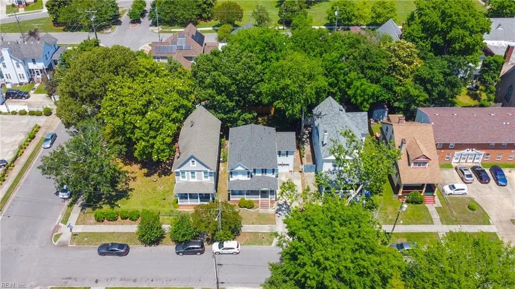 318 W 31st ST, NORFOLK VA 23508 - Photo 5