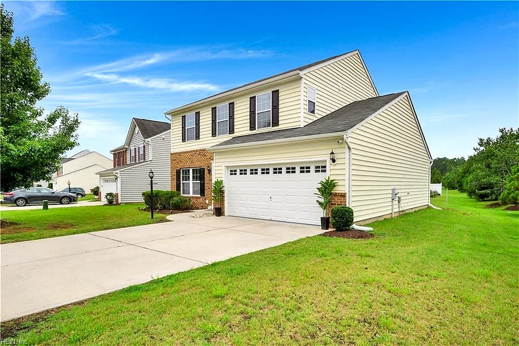 10868 White Dogwood DR, PROVIDENCE FORGE VA 23140 - Photo 2
