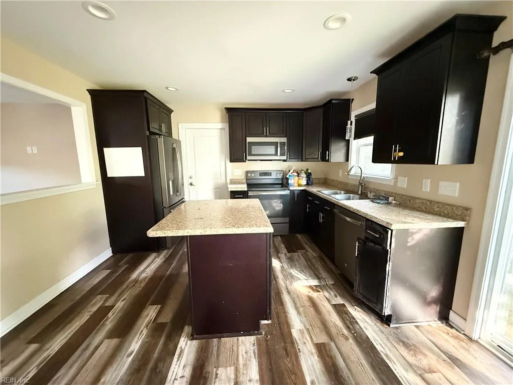 102 Cottonwood LN, PRINCE GEORGE VA 23875 thumb 6