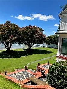 211 Hilton TER, NEWPORT NEWS VA 23601 thumb 4