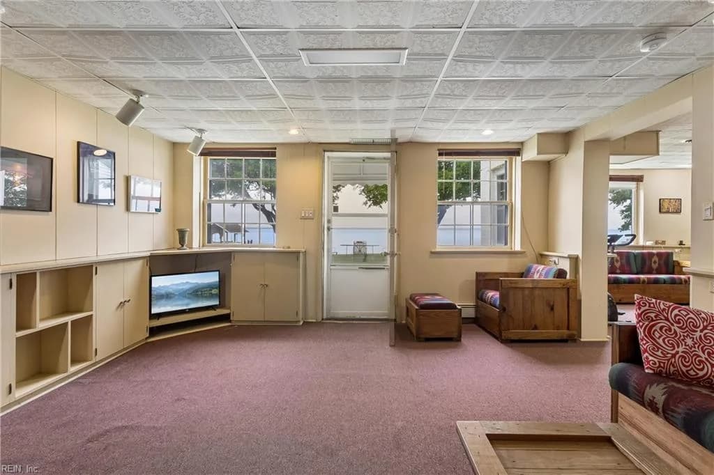 211 Hilton TER, NEWPORT NEWS VA 23601 thumb 7