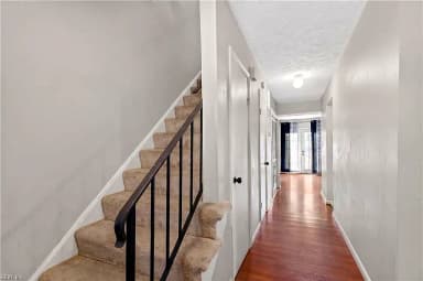 359 Deputy LN #B, NEWPORT NEWS VA 23608 thumb 3