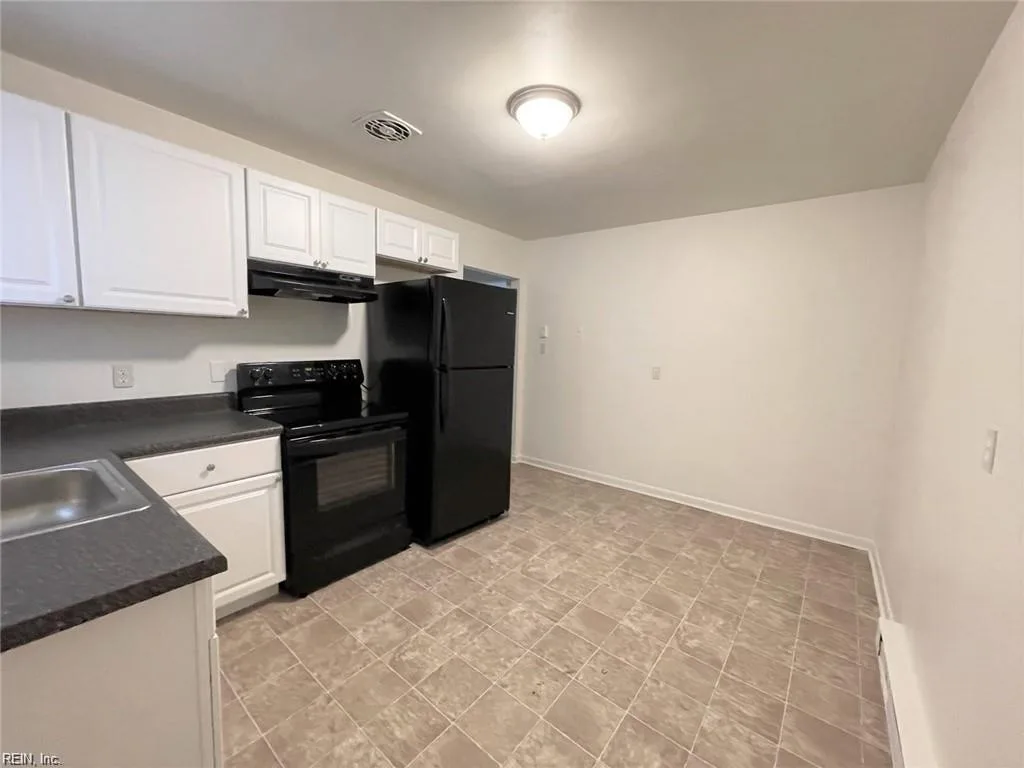 2018 Pond LN, CHESAPEAKE VA 23324 thumb 7