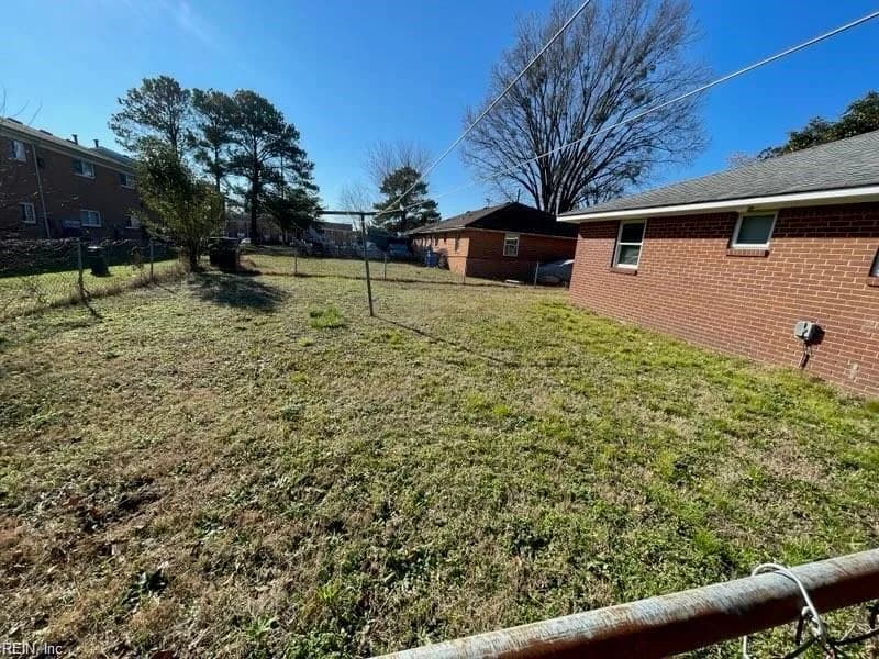 2018 Pond LN, CHESAPEAKE VA 23324 thumb 10