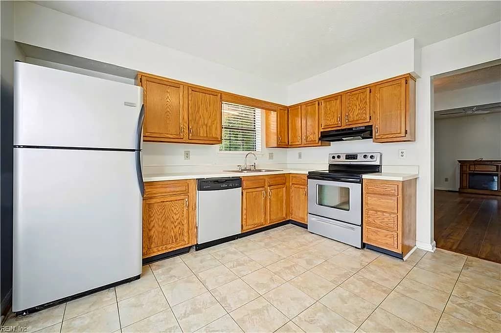 1758 Skiffes Creek CIR, WILLIAMSBURG VA 23185 thumb 7