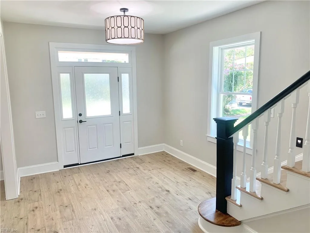 1432 Morris CRES, NORFOLK VA 23509 thumb 12