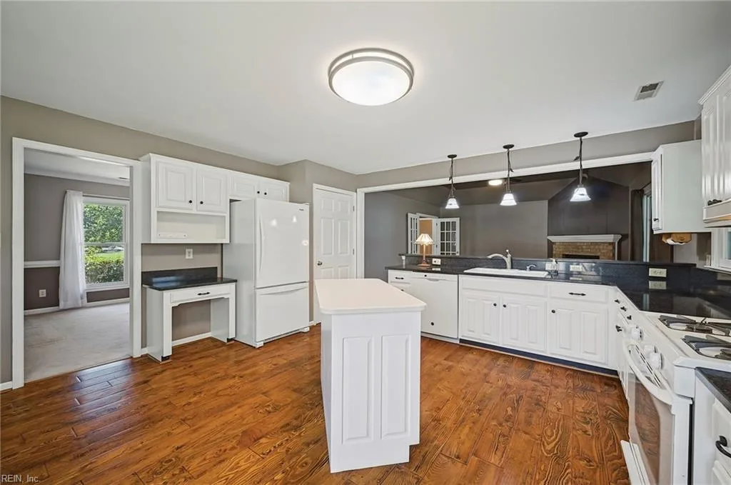 300 Saint Brie NONE W, SUFFOLK VA 23435 thumb 7