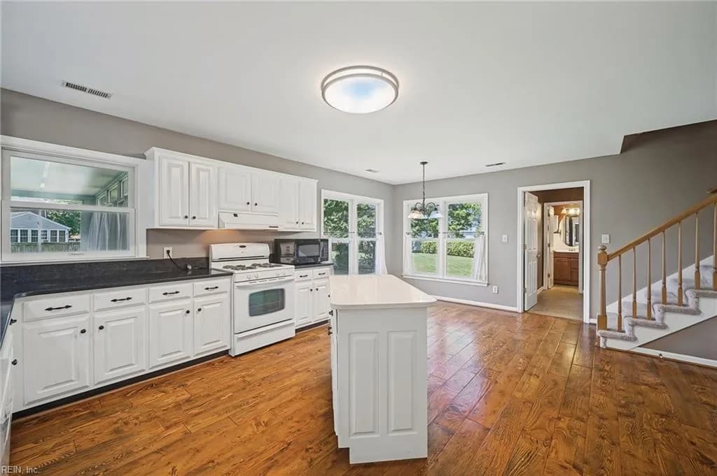 300 Saint Brie NONE W, SUFFOLK VA 23435 thumb 8