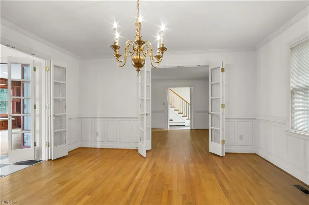 60 N Willard AVE, HAMPTON VA 23663 thumb 6