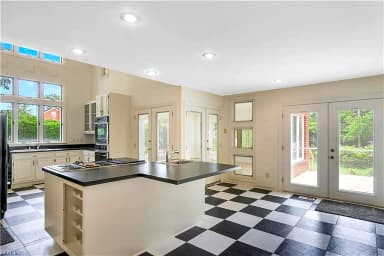 60 N Willard AVE, HAMPTON VA 23663 thumb 8