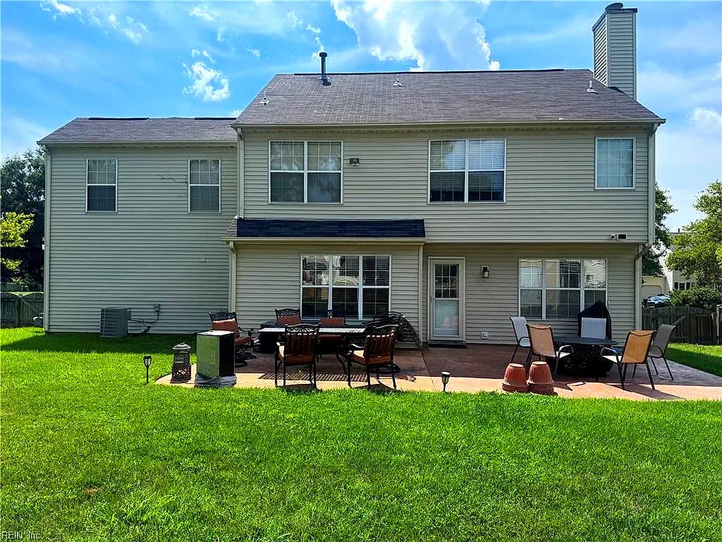 6202 Glenrose DR, SUFFOLK VA 23435 - Photo 3
