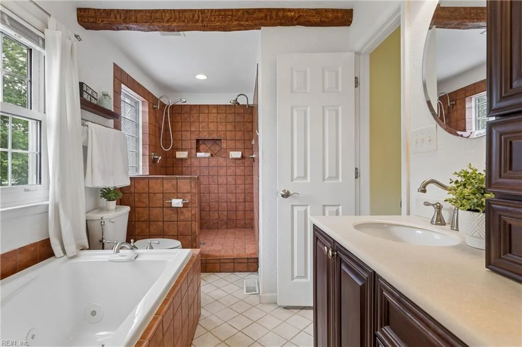 100 Cardinal LN, YORKTOWN VA 23693 - Photo 5
