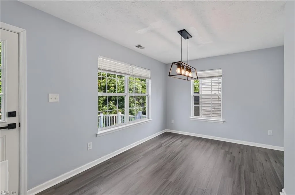 135 Sheppard DR, WILLIAMSBURG VA 23185 thumb 11
