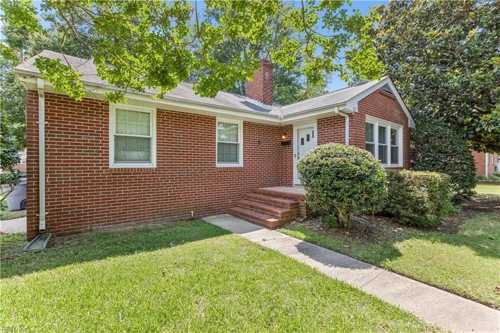127 Westbrook DR, HAMPTON VA 23666 - Photo 5