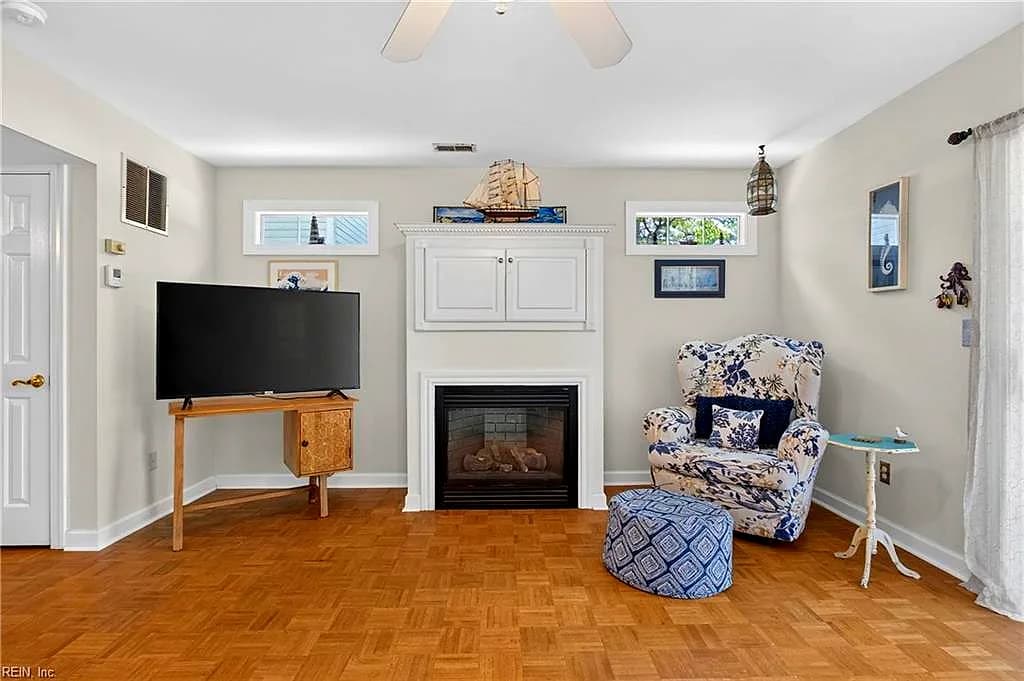 207 89th ST, VIRGINIA BEACH VA 23451 thumb 7