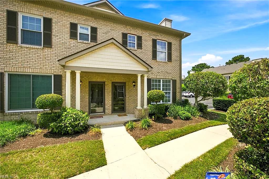 2017 Hardwick CT, VIRGINIA BEACH VA 23454 - Photo 4