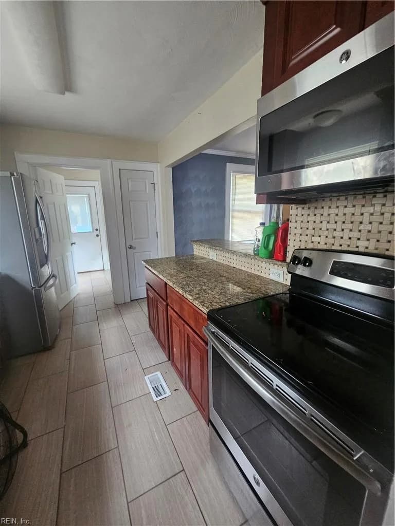 2615 Somme AVE, NORFOLK VA 23509 thumb 10