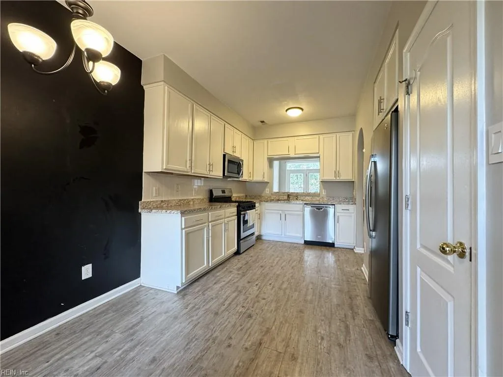 2309 Charing Cross RD, VIRGINIA BEACH VA 23456 thumb 12