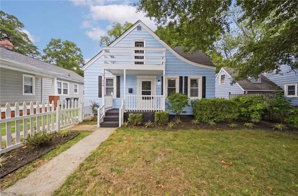 216 Manteo AVE, HAMPTON VA 23661 - Photo 4