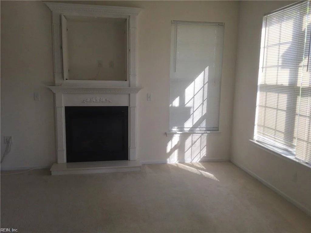 2037 Smallbrooke CT, VIRGINIABEACH VA 23454 thumb 6