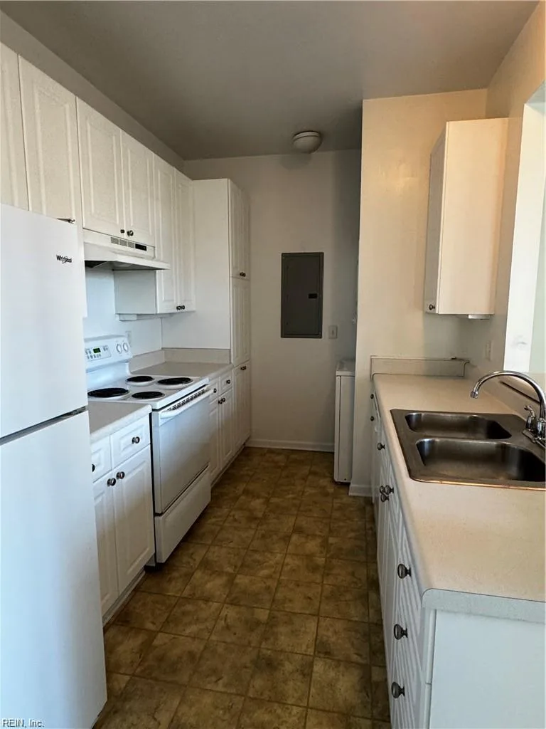 2037 Smallbrooke CT, VIRGINIABEACH VA 23454 thumb 8