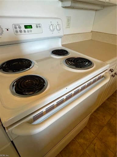 2037 Smallbrooke CT, VIRGINIA BEACH VA 23454 thumb 9