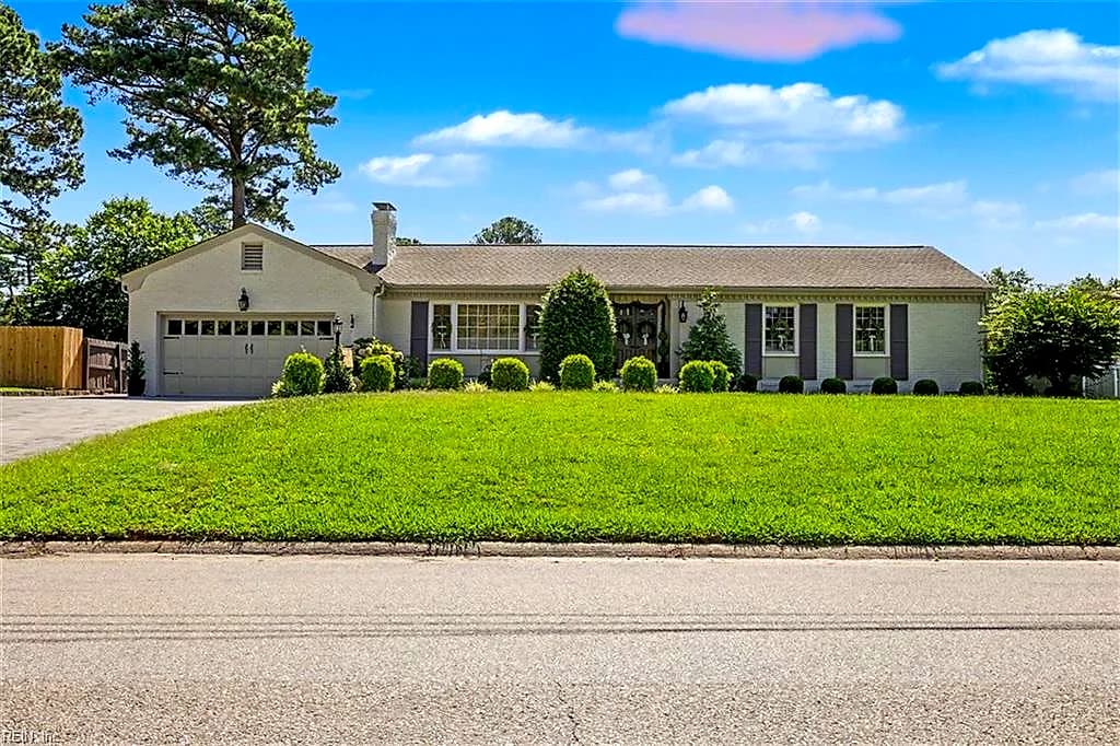 4013 Belvedere DR, CHESAPEAKE VA 23321 - Photo 3