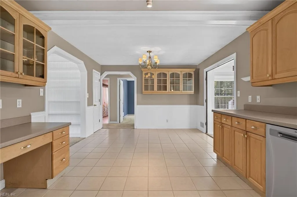 407 Tareyton Ln LN, PORTSMOUTH VA 23701 thumb 11