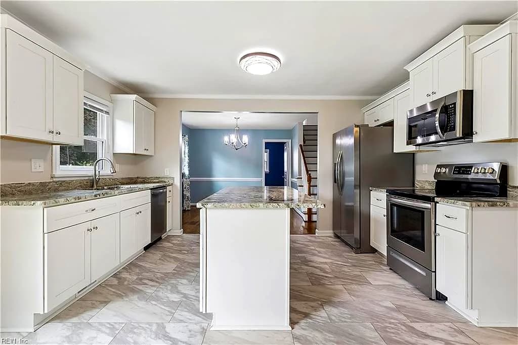 129 Fischer DR, NEWPORT NEWS VA 23602 thumb 11