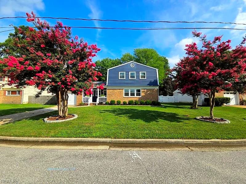 129 Fischer DR, NEWPORT NEWS VA 23602 - Photo 4