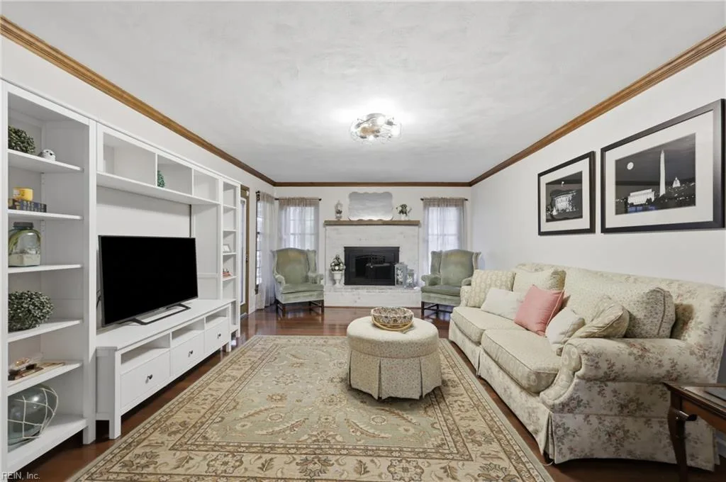 424 Pines Of Warrick DR, CHESAPEAKE VA 23322 thumb 11
