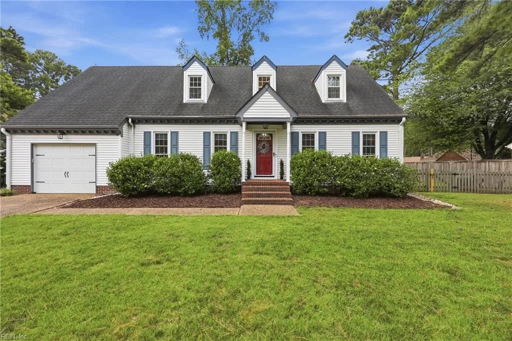 424 Pines Of Warrick DR, CHESAPEAKE VA 23322 - Photo 4