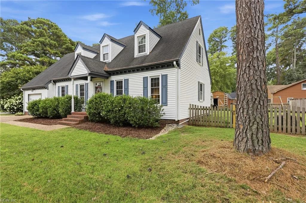 424 Pines Of Warrick DR, CHESAPEAKE VA 23322 - Photo 5