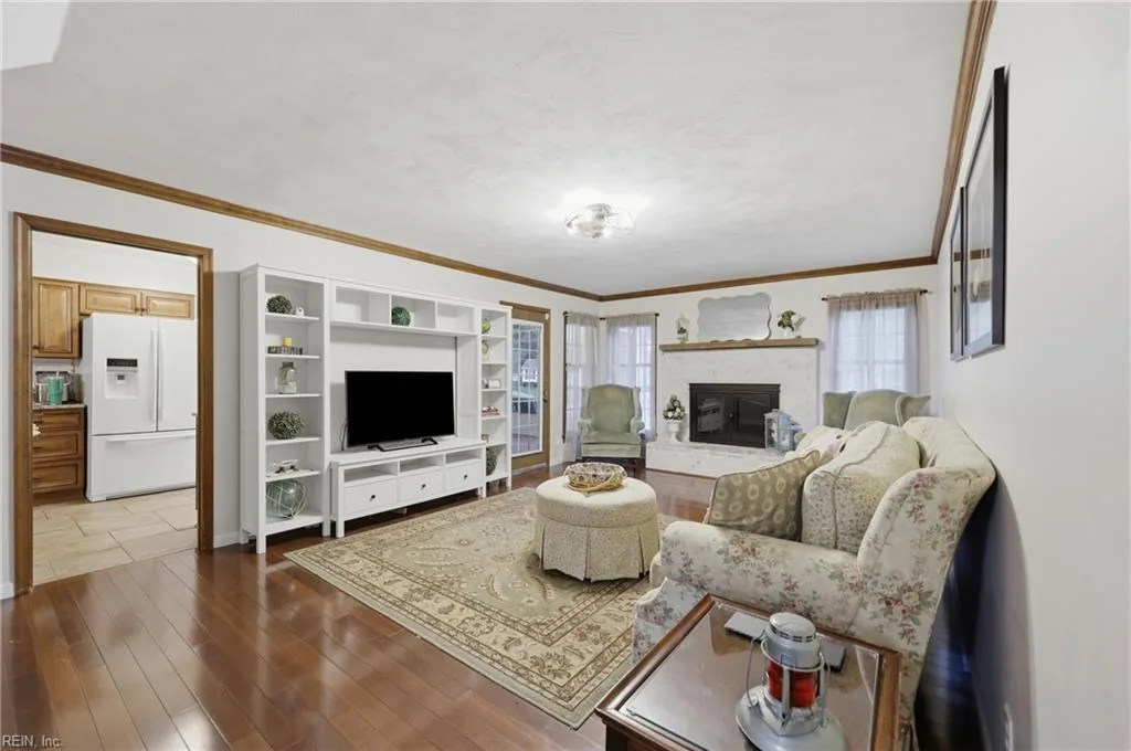424 Pines Of Warrick DR, CHESAPEAKE VA 23322 thumb 10