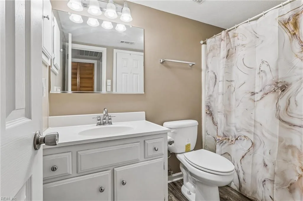 118 Cypress XING, YORKTOWN VA 23692 thumb 11